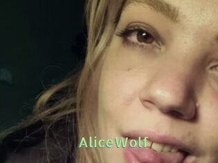 AliceWolf Une Etudiante Sexy