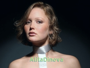 AlitaDinova Une Etudiante Sexy
