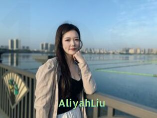 AliyahLiu Une Etudiante Sexy