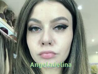 Angeladelina Une Etudiante Sexy
