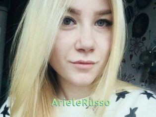ArieleRusso Une Etudiante Sexy