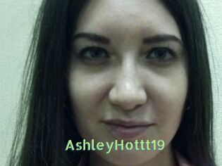 AshleyHottt19