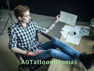 A0TattooedTomas