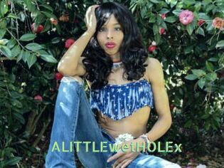 ALITTLEwetHOLEx