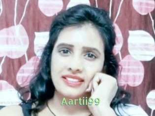 aartii99 Une Etudiante Sexy