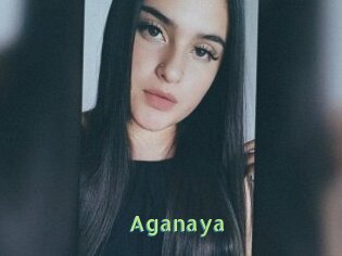 aganaya Une Etudiante Sexy