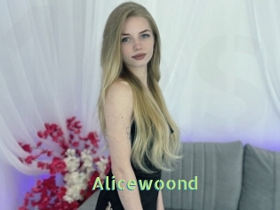 alicewoond Une Etudiante Sexy