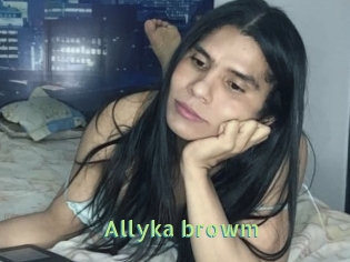Allyka_browm
