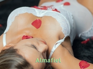 almafiel Une Etudiante Sexy