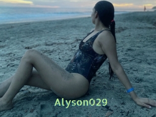 Alyson029