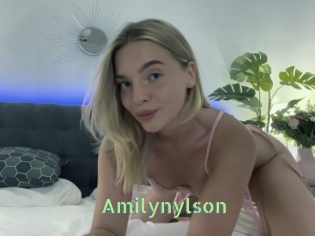 amilynylson Une Etudiante Sexy
