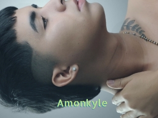 amonkyle Une Etudiante Sexy