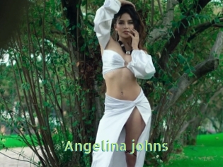angelina_johns Une Etudiante Sexy