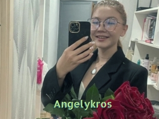 angelykros Une Etudiante Sexy