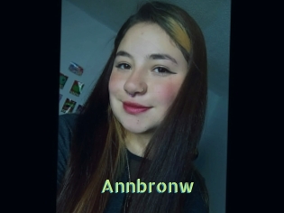 annbronw Une Etudiante Sexy