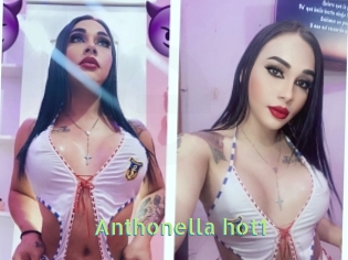 Anthonella_hot1
