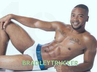 BRADLEYTRUCKER Une Etudiante Sexy