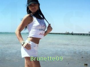 Brunette09