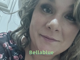 bellablue Une Etudiante Sexy