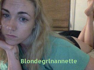 Blondegrlnannette