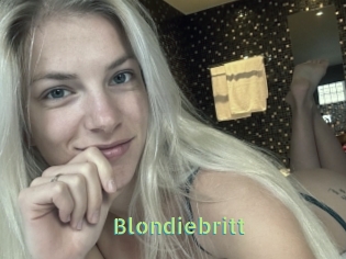 blondiebritt Une Etudiante Sexy