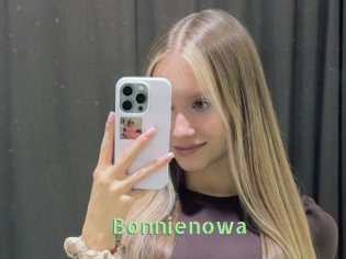 bonnienowa Une Etudiante Sexy