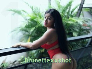 Brunettexxxhot