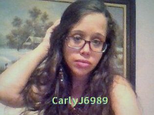 CarlyJ6989