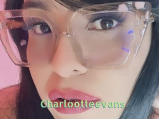 charlootteevans Une Etudiante Sexy