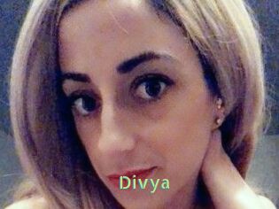 Divya_Kadid Une Etudiante Sexy