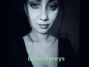 daniellereys Une Etudiante Sexy