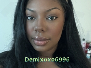 Demixoxo6996
