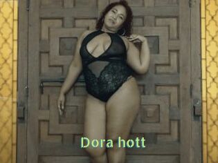 Dora_hott