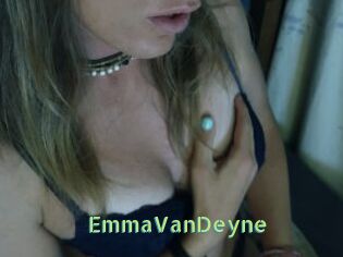 EmmaVanDeyne Une Etudiante Sexy