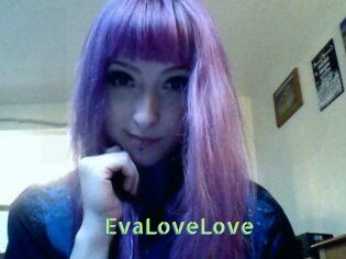 EvaLoveLove