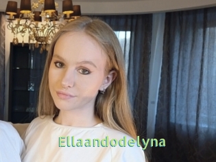 ellaandodelyna Une Etudiante Sexy