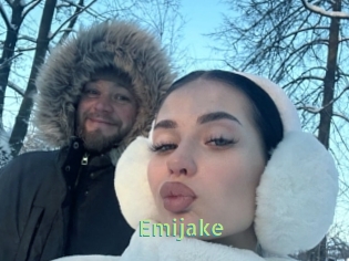 emijake Une Etudiante Sexy