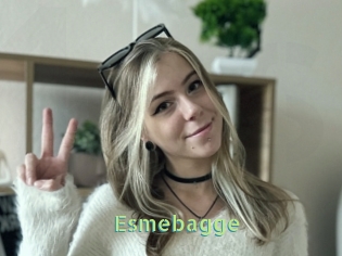 esmebagge Une Etudiante Sexy