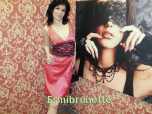 Esmibrunette