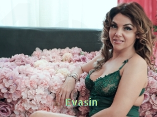 evasin Une Etudiante Sexy