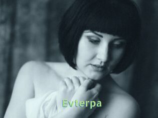 evterpa Une Etudiante Sexy