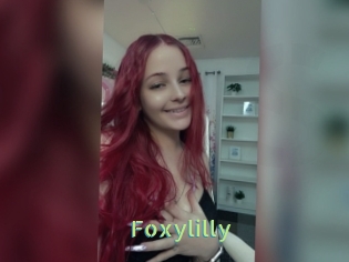 Foxylilly