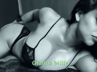 Gianna_Mills