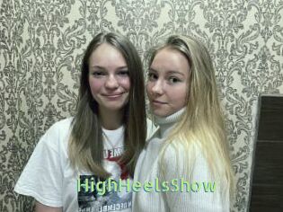 HighHeelsShow Une Etudiante Sexy