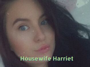 Housewife_Harriet