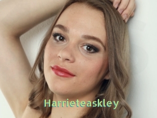 harrieteaskley Une Etudiante Sexy