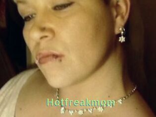 Hotfreakmom