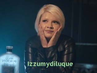 Izzumydiluque