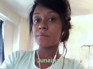 Junaina Une Etudiante Sexy