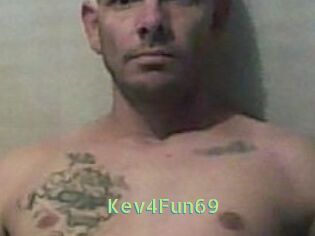 Kev4Fun69 Une Etudiante Sexy